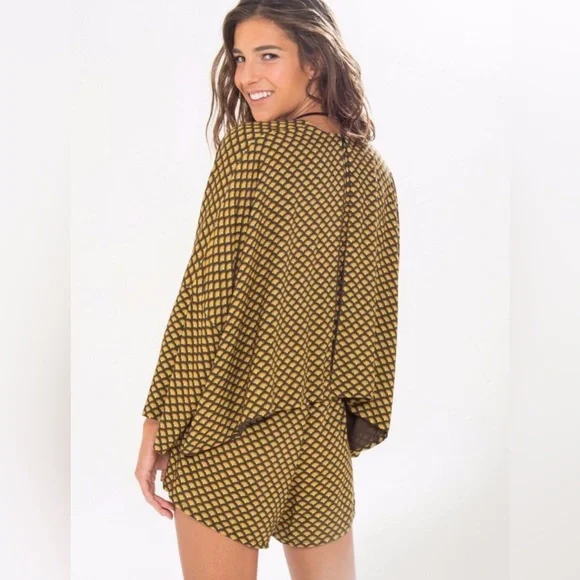 Farm Rio | Patterned Romper - Picture 2 of 7